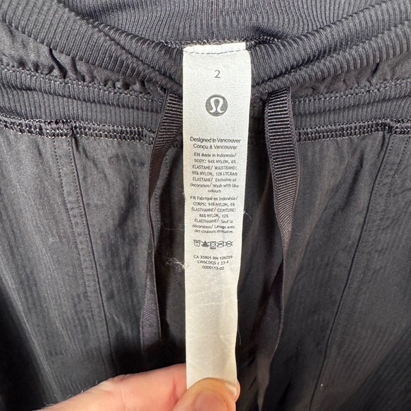 Lululemon Studio Pant Black Ribbed Waist Drawstring Joggers Women's Size 2 - Picture 2 of 7
